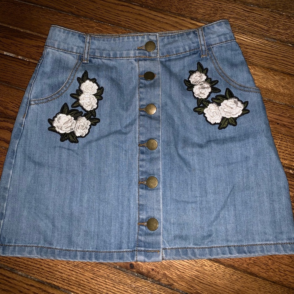 Forever 21 skirt